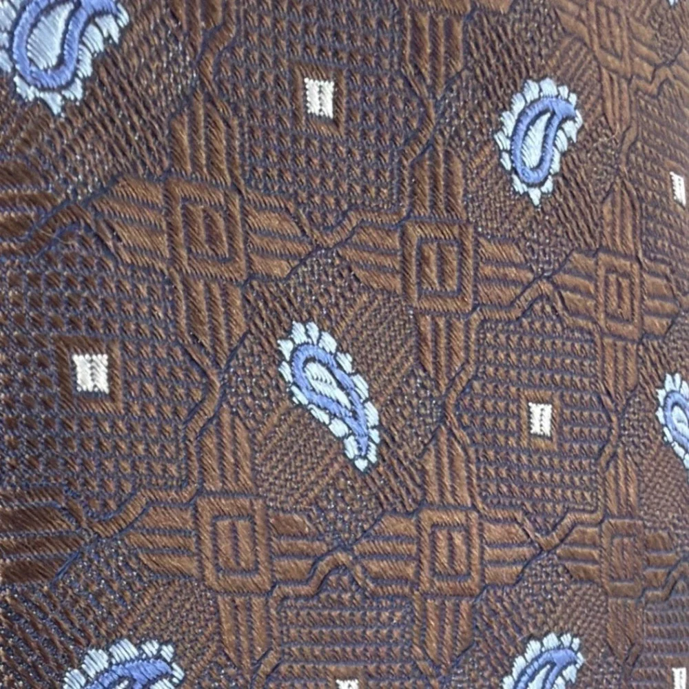 Jos A Bank Traveler Mens Silk Tie Brown Blue Paisley Geometric Stain Resistant